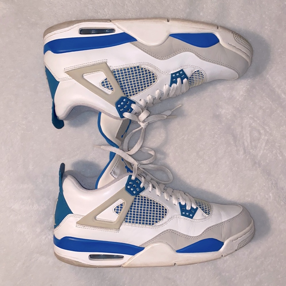 Jordan 4 military blue 2012